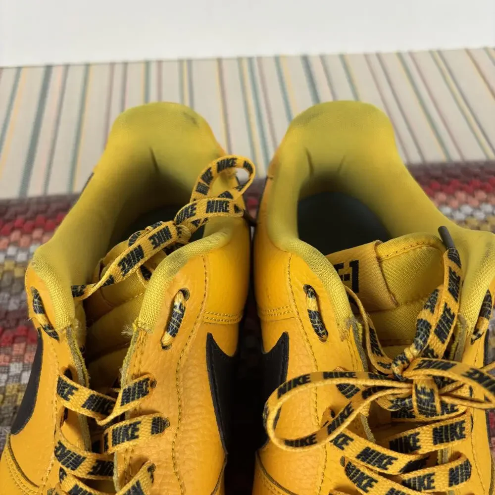 Nike Air Force 1 07 LV8 Shoes Mens Size 11 Yellow Black NBA AF-1 823511-701